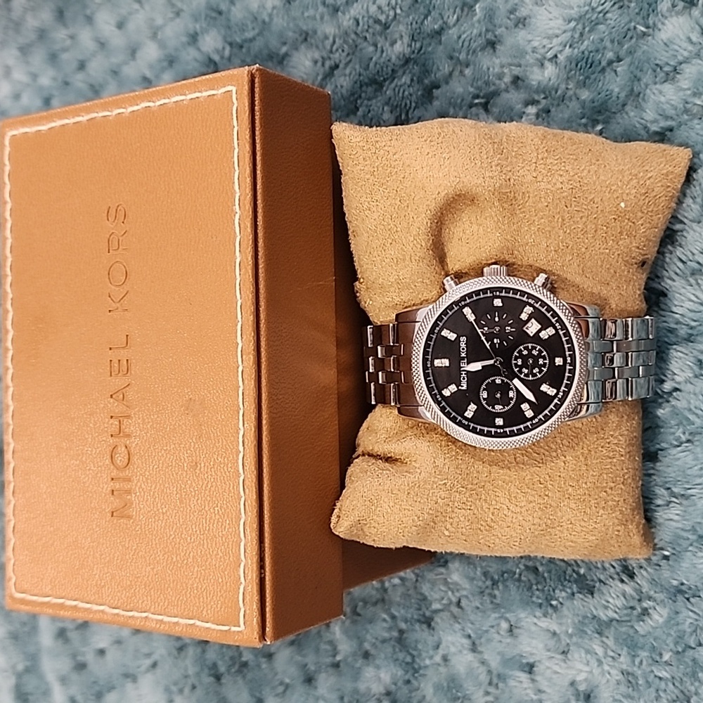 Michael Kors Women's MK5021 Silver Stainless-Steel Quartz Dress Watch